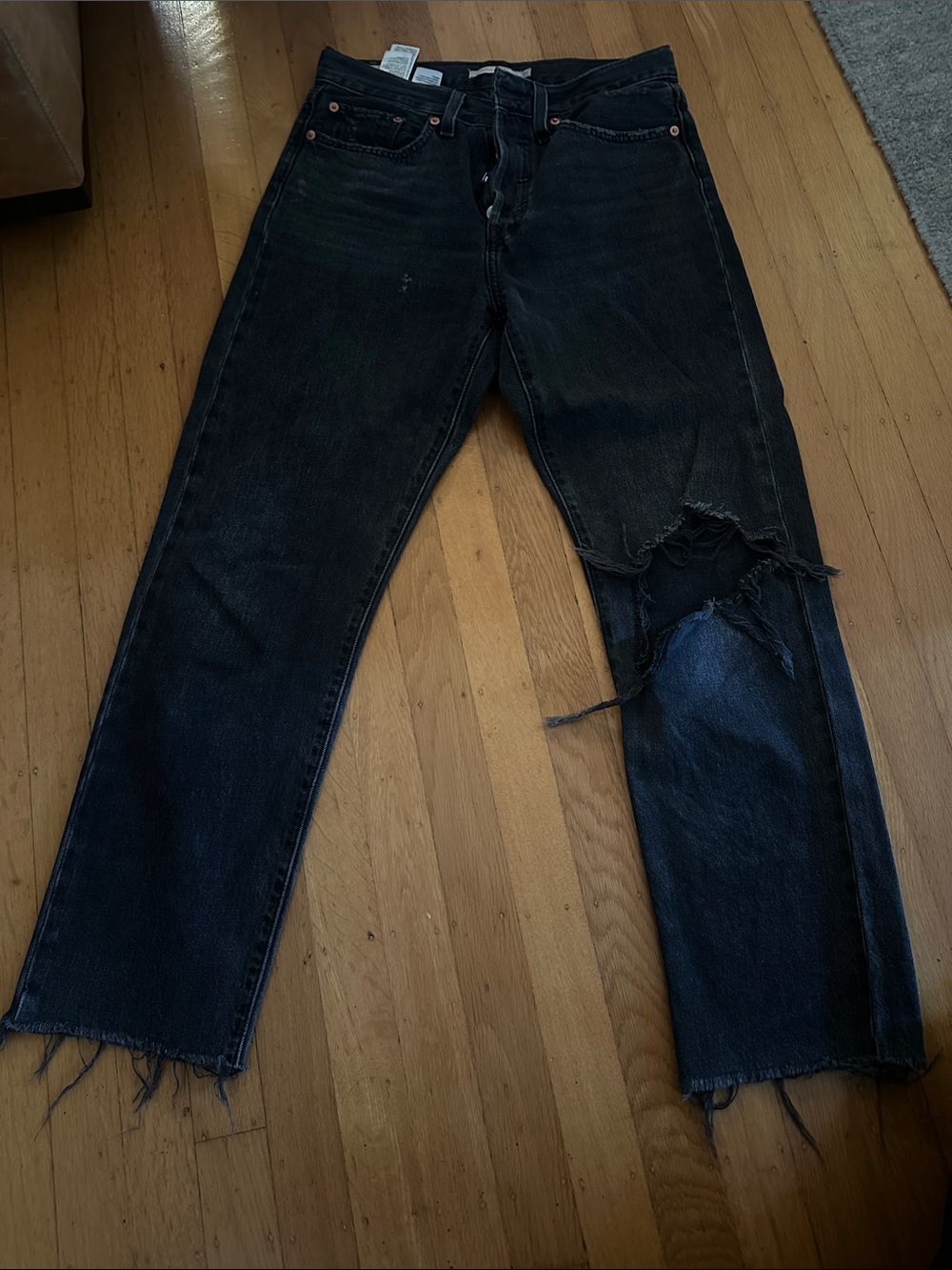 Levi's Black Distressed Ankle Jeans